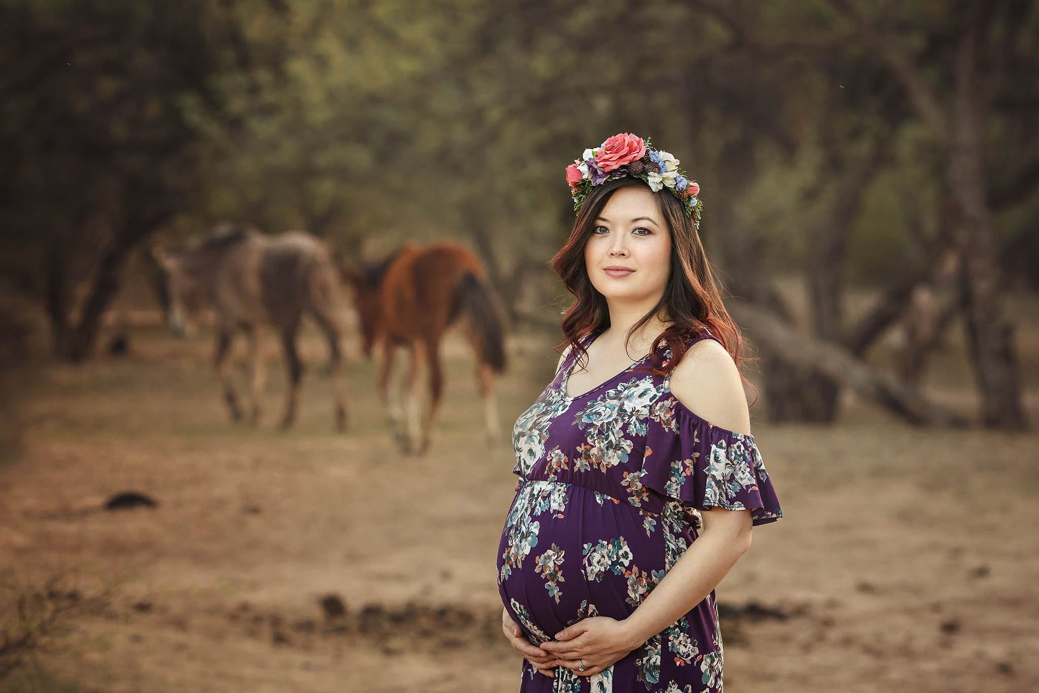 Best Maternity photographer in Phoenix shoots at Salt River