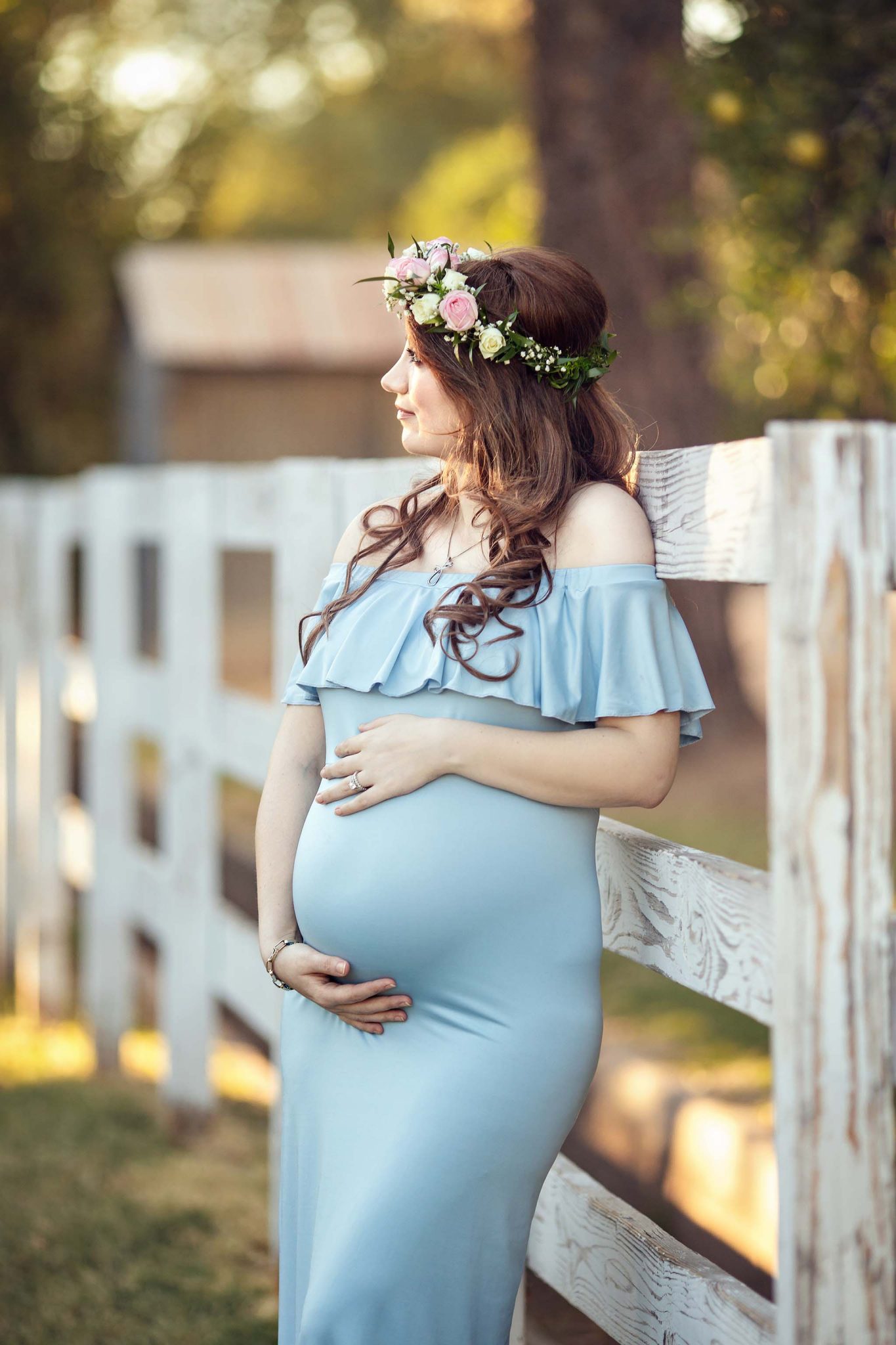 Maternity photography at Manistee Ranch Park in Glendale AZ
