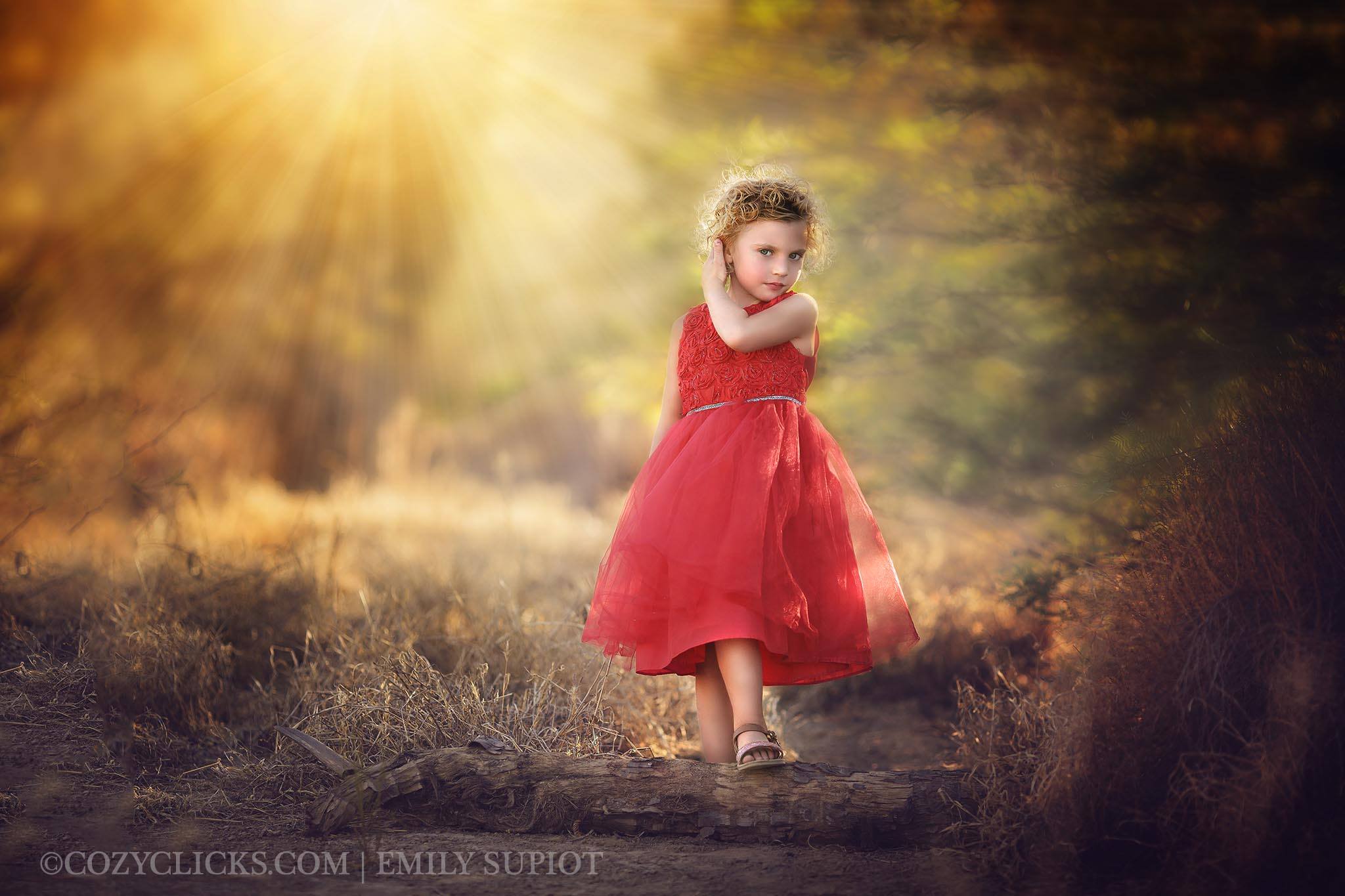 How to easily add in sun rays in Photoshop