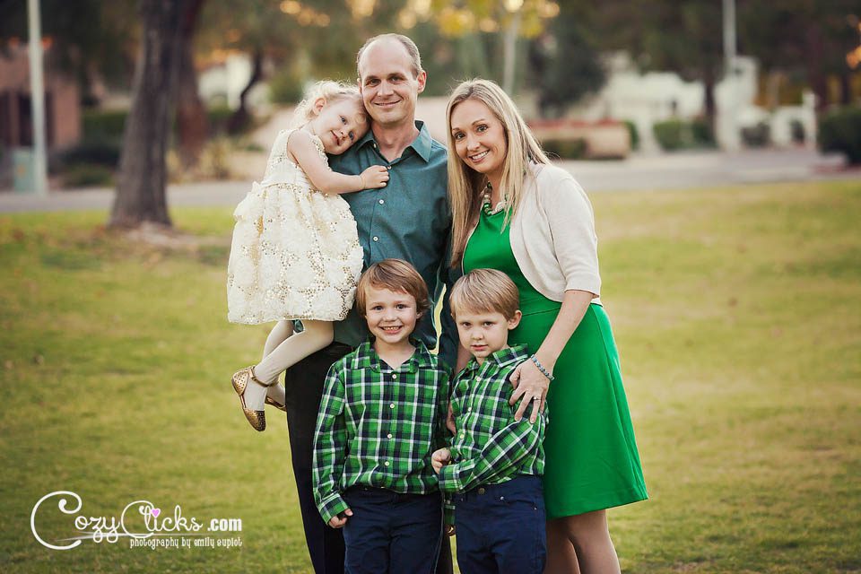 Extended family photography in Chandler Arizona