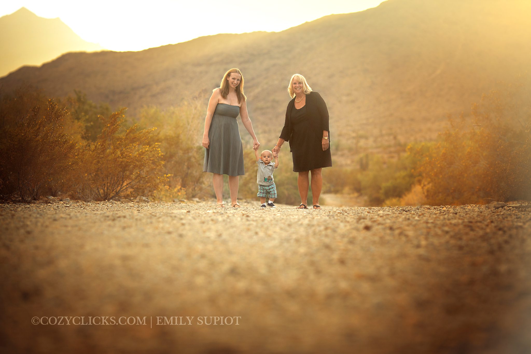 Family Photography in Phoenix at South Mountain in Ahwatukee, Arizona