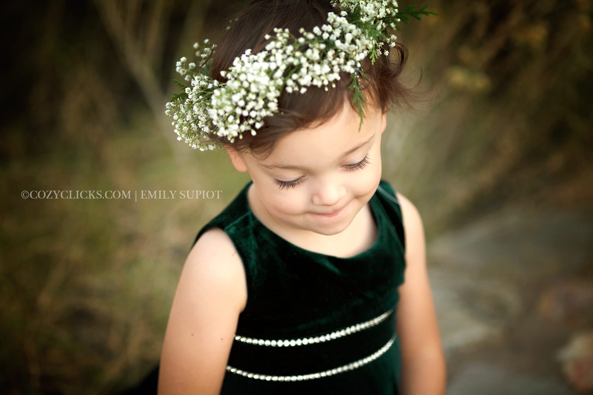 Pretty flower crown on little girl phoenix children's photographer