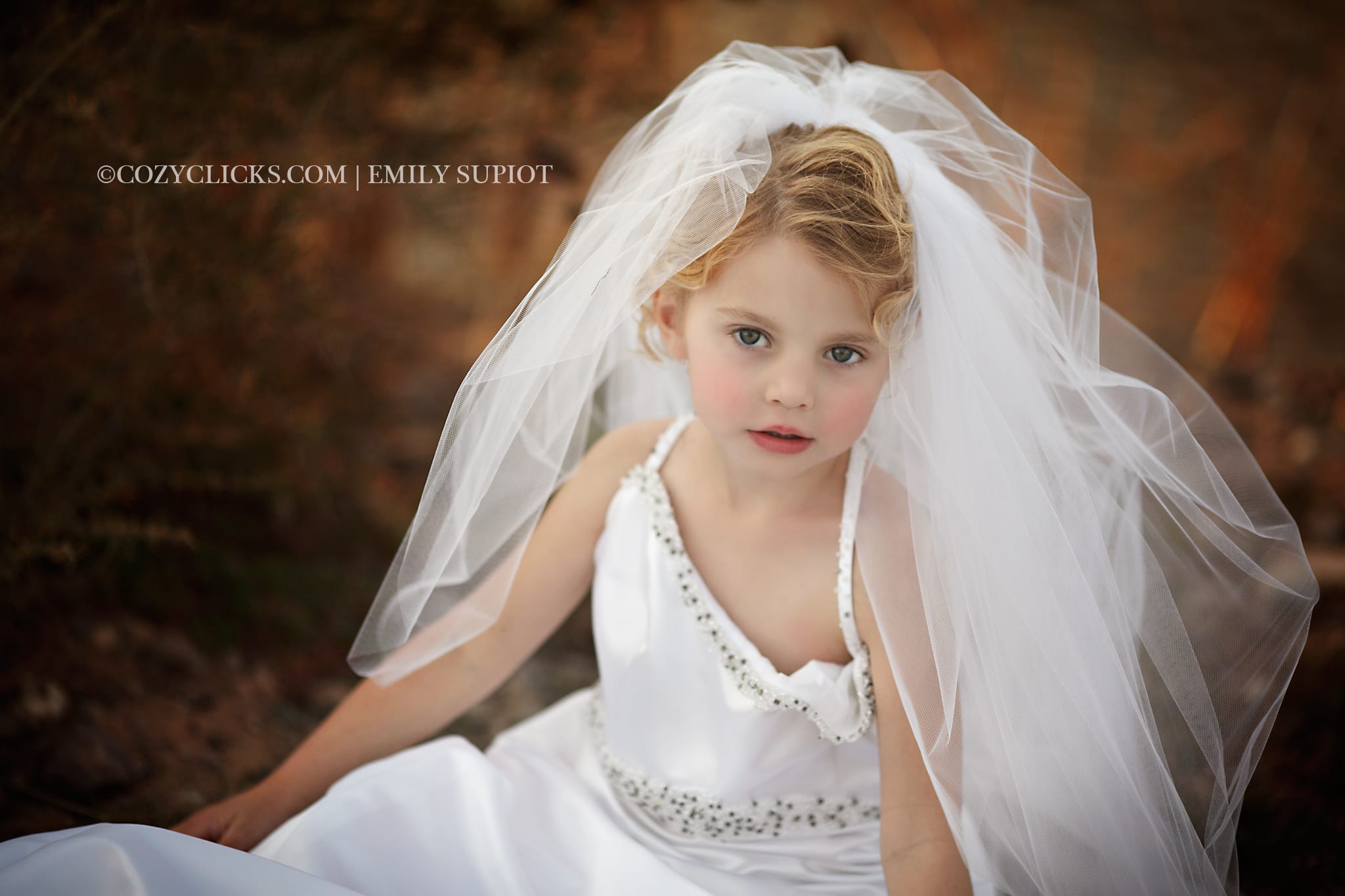 Phoenix Children's Photographer Wedding Dress Up (20)