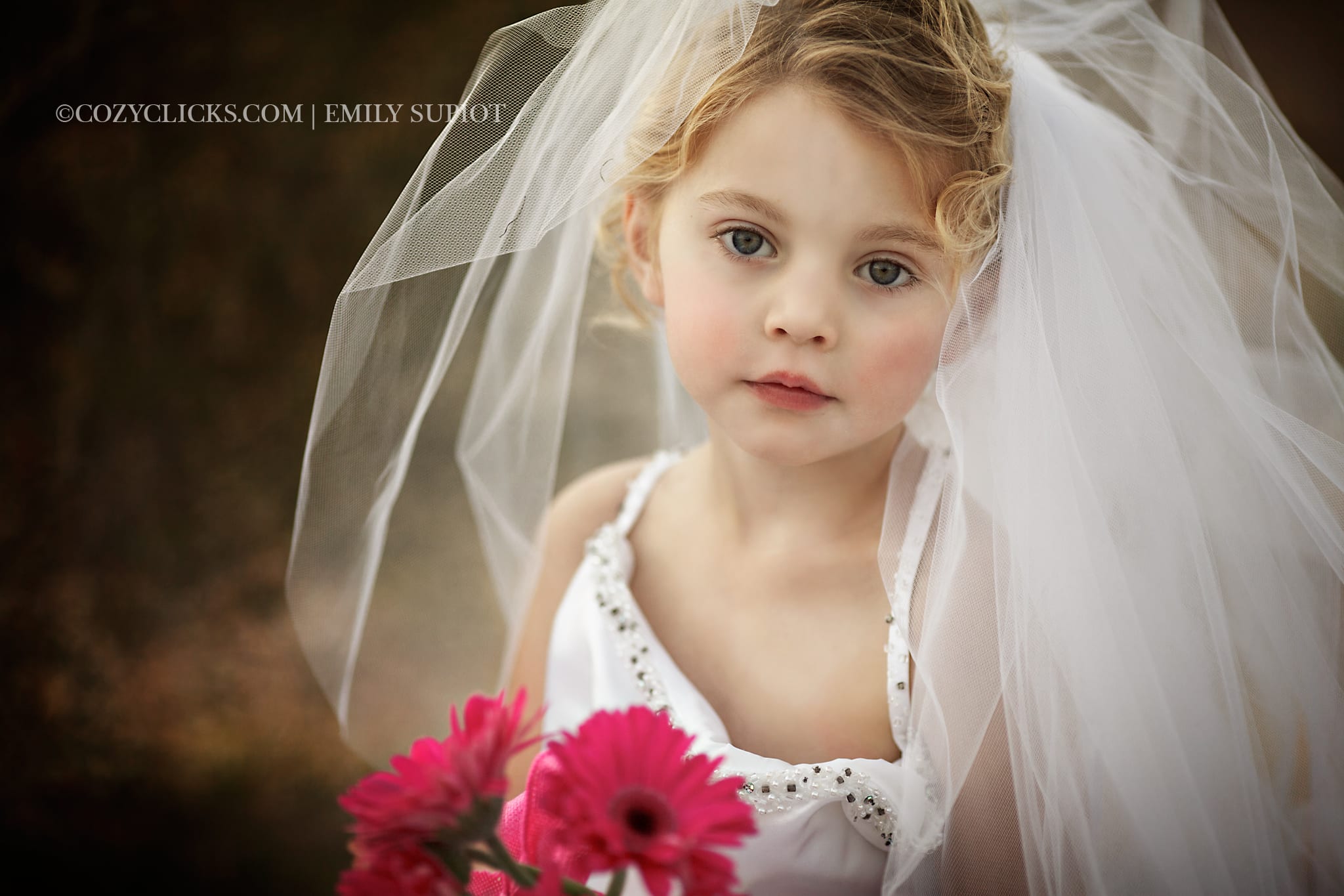 Phoenix Children's Photographer Wedding Dress Up (23)