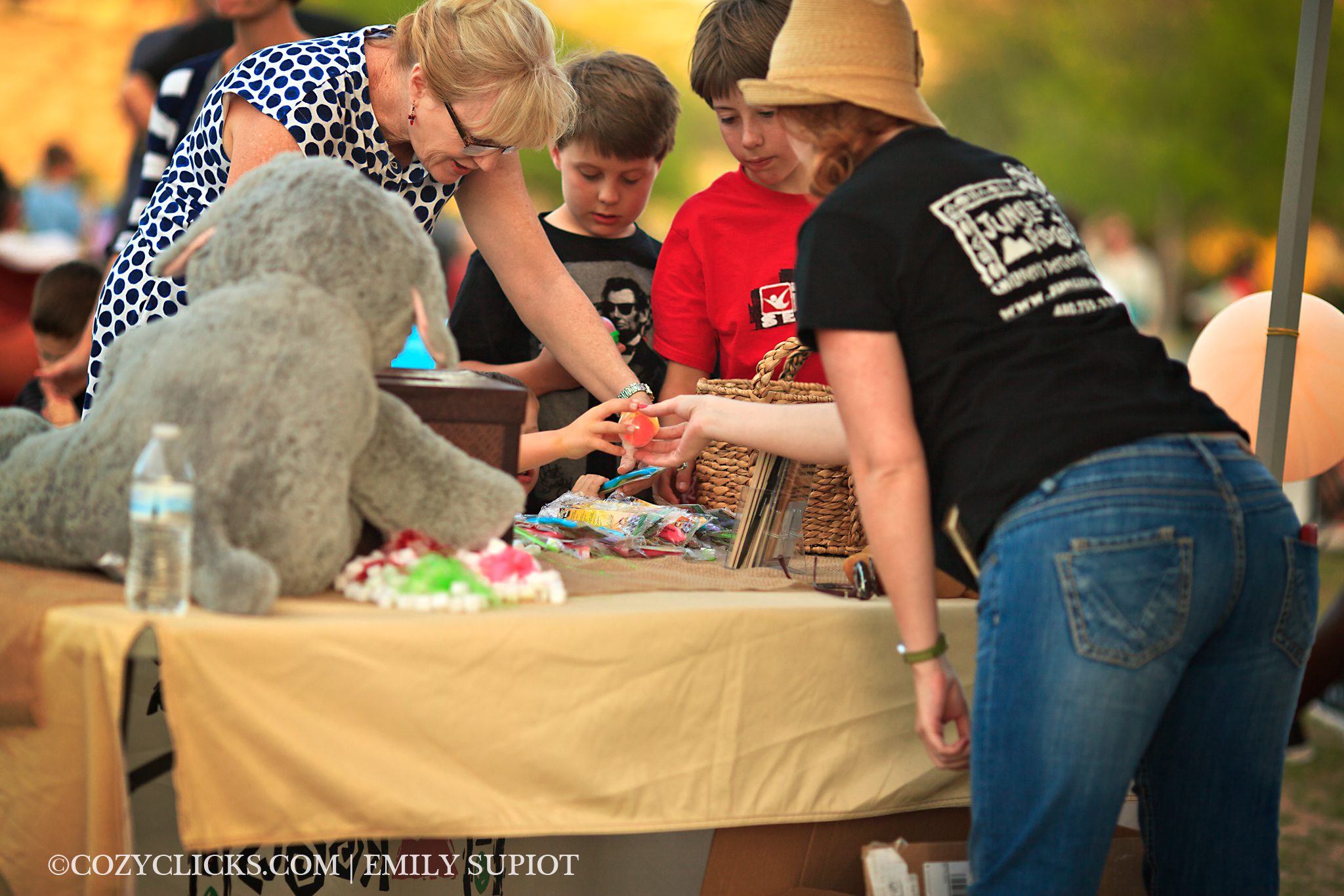 Ahwatukee Photographer Concerts in the Park (12)