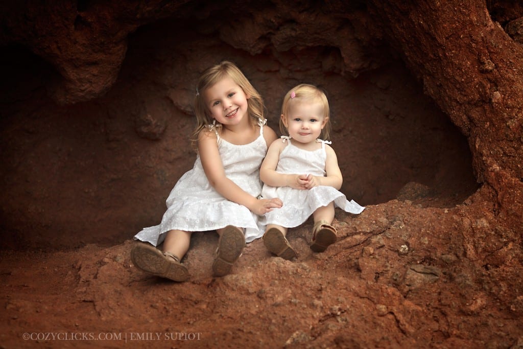 Kids Portraits in Phoneix at the Hole in the Rock at Papago Park