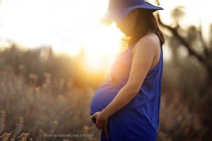 Maternity photography at sunset at papago park