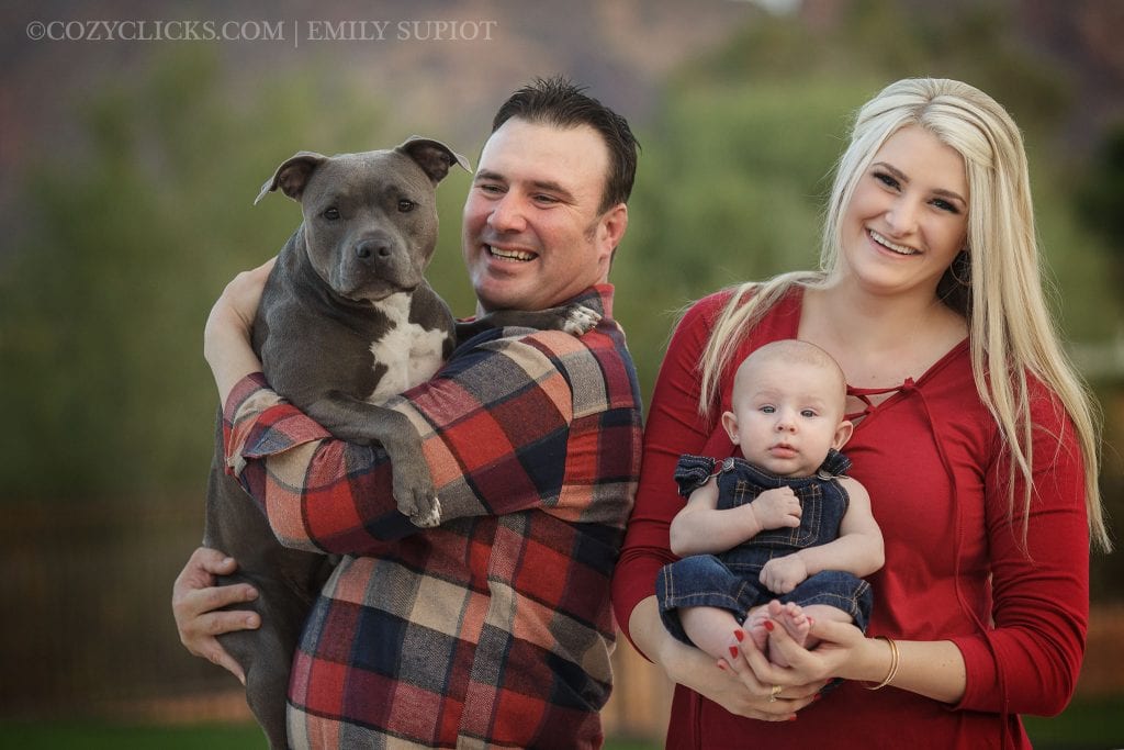 Family photography in Phoenix, AZ with family dog and baby