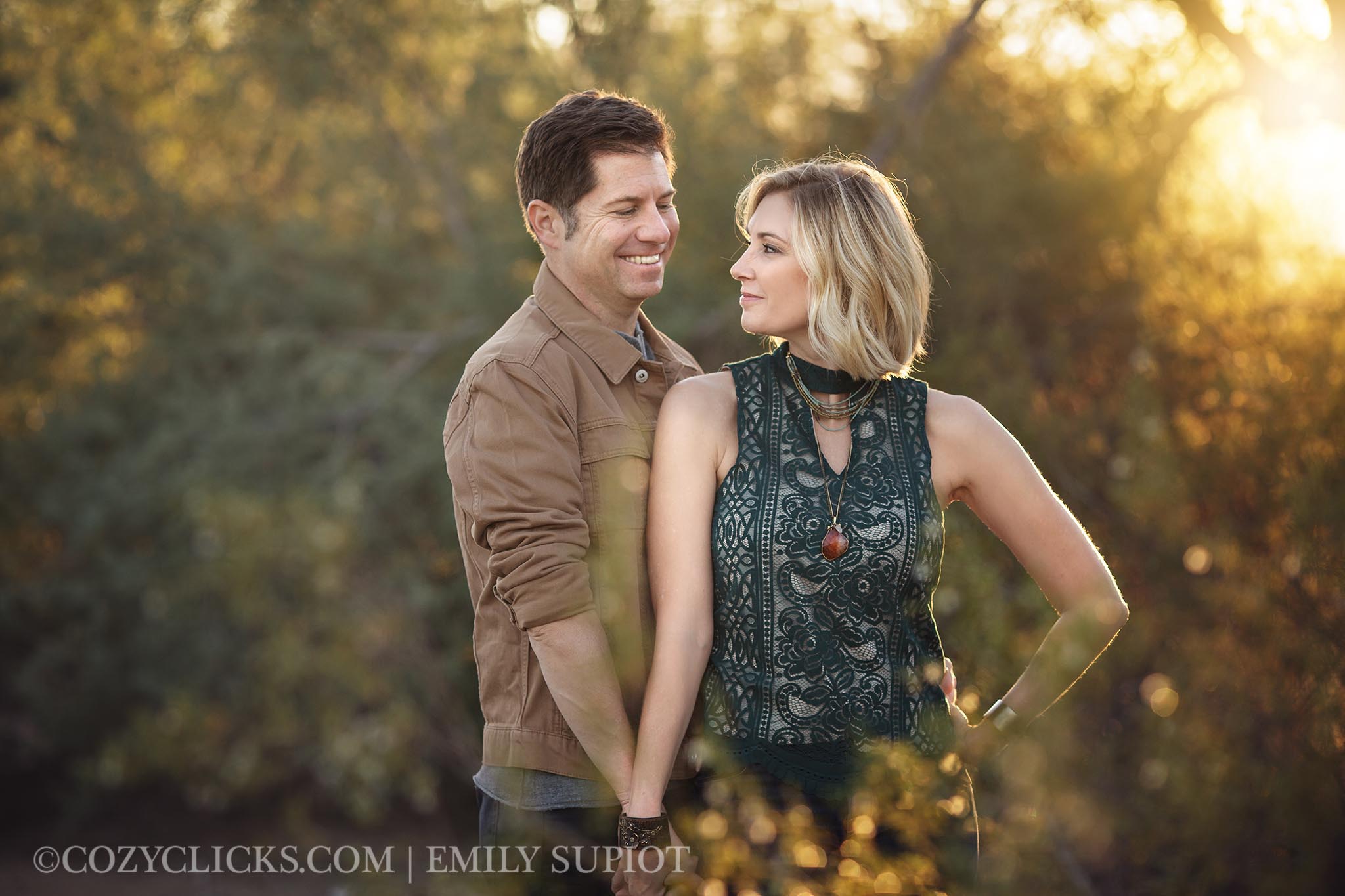 Coouple portraits takenin Ahwatukee by best photographer in the Phoenix area