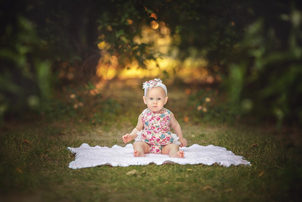 One year old portraits at Manistee Ranch park