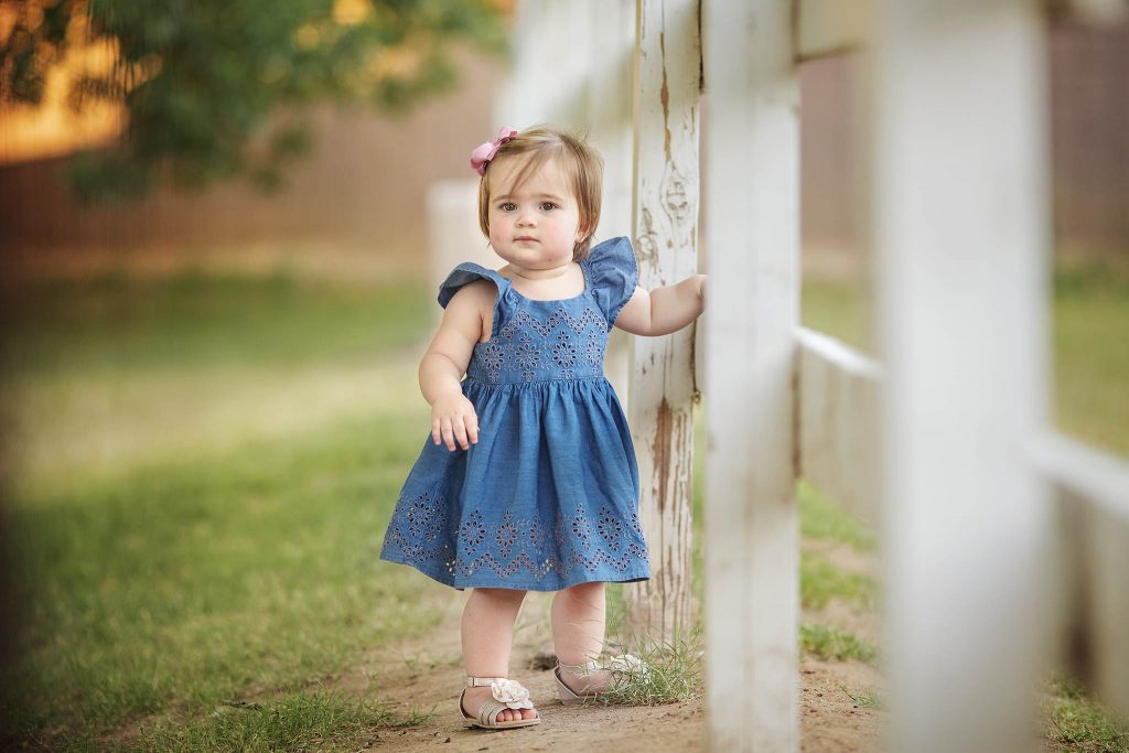 One year old girl birthday pictures in Phoenix, Arizona