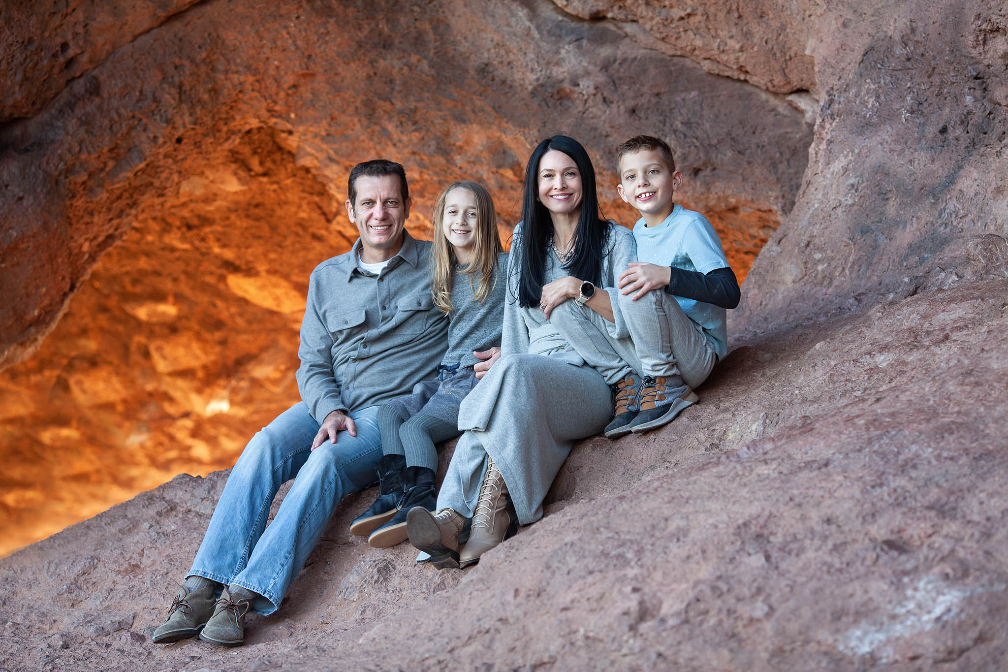 Family Photography at The Hole In The Rock