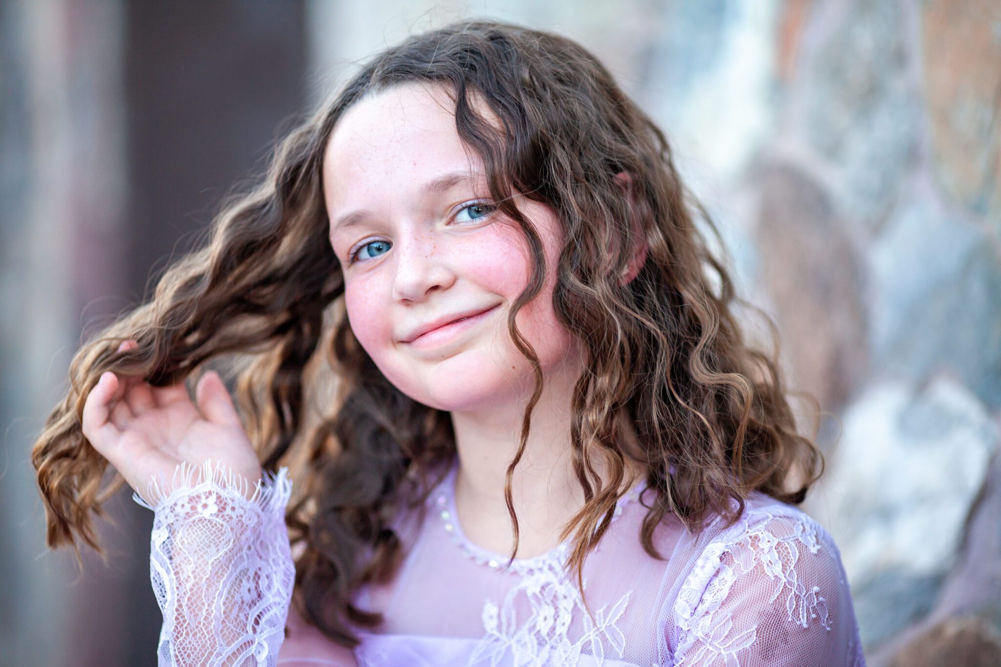 Kids pictures in Phoenix at Scorpion Gulch.  Professional Child portraits outdoors